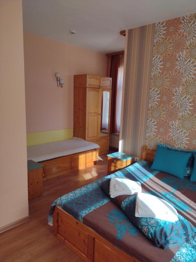 Guest House Gergevana Velingrad Bagian luar foto