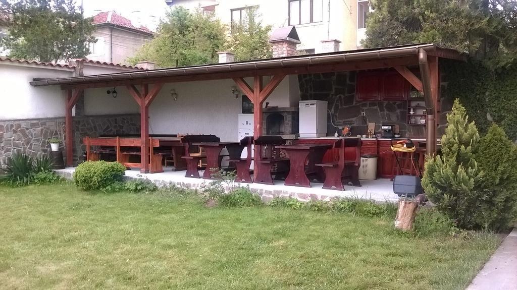 Guest House Gergevana Velingrad Bagian luar foto