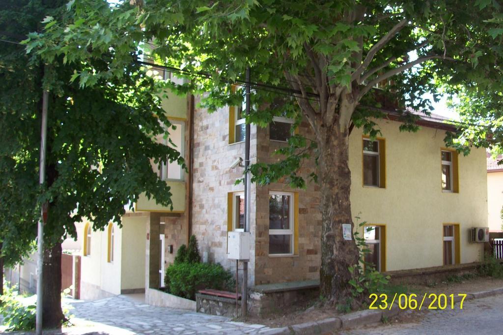 Guest House Gergevana Velingrad Bagian luar foto