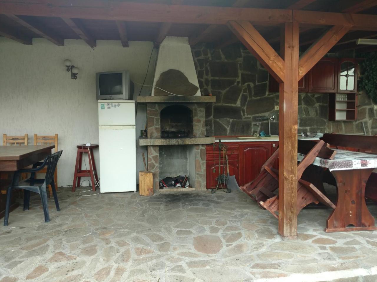 Guest House Gergevana Velingrad Bagian luar foto