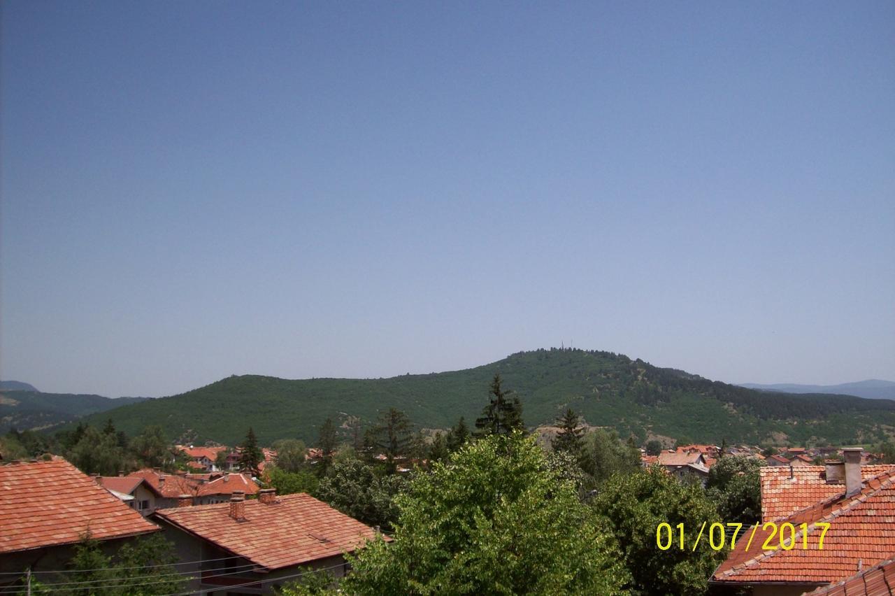 Guest House Gergevana Velingrad Bagian luar foto